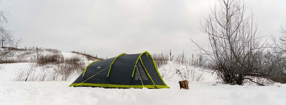 Camping d’hiver en tente